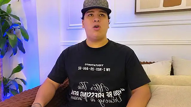 Naim Bennetsex online show from March 2026 06:53:01 PM