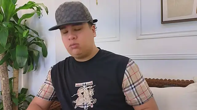 Naim Bennetsex online show from April 2026 06:35:02 PM