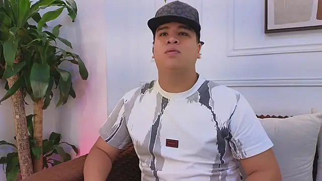 Naim Bennetsex online show from April 2026 06:14:01 PM