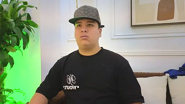 Naim Bennetsex online show from April 2026 07:09:01 PM