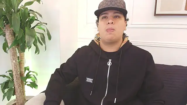 Naim Bennetsex online show from February 2026 07:24:01 PM