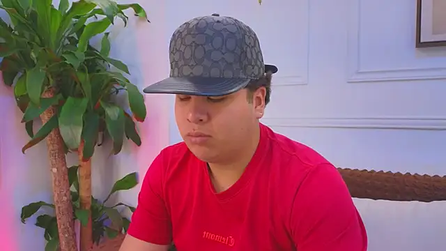 Naim Bennetsex online show from April 2026 06:14:02 PM