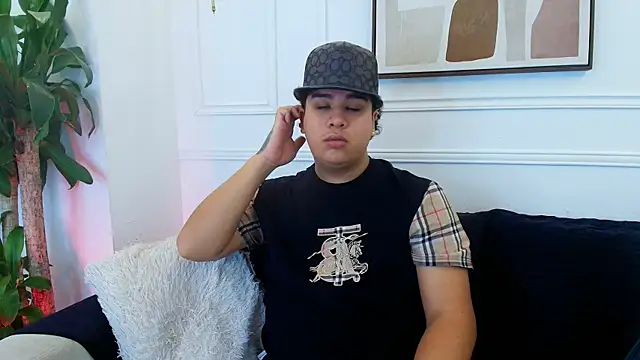 Naim Bennetsex online show from November 2025 06:36:02 PM