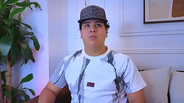 Naim Bennetsex online show from April 2026 06:14:02 PM