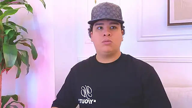 Naim Bennetsex online show from February 2026 06:06:01 PM