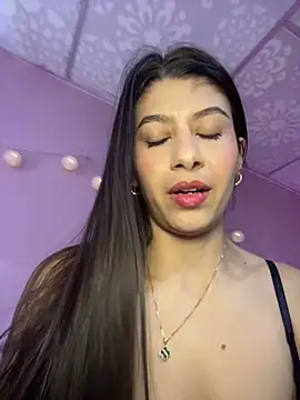 Lenapink19 online show from March 2026 09:29:01 PM