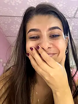 Lenapink19 online show from November 2025 11:38:01 PM