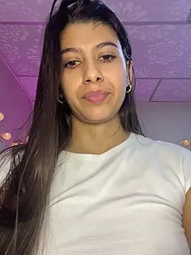 Lenapink19 online show from February 2026 10:21:01 PM