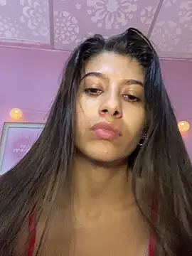 Lenapink19 online show from December 2025 11:19:01 PM