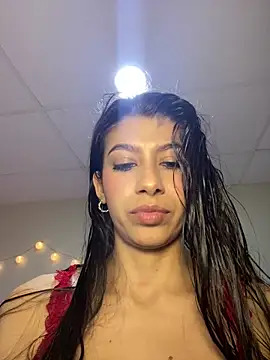 Lenapink19 online show from April 2026 10:07:01 PM