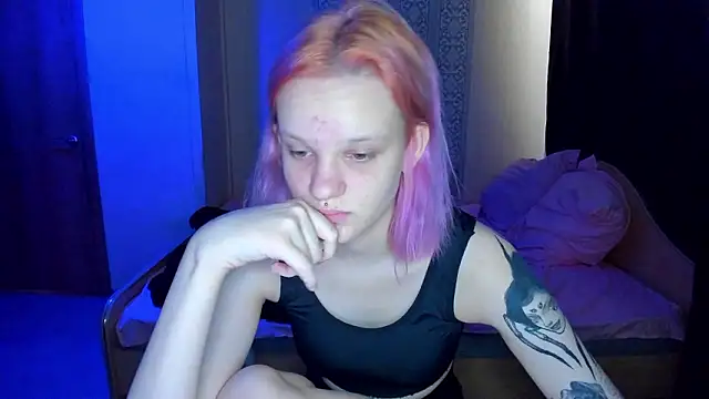 Elieiza xo online show from February 2026 09:09:01 AM