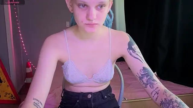 Snapshot of Elieiza_xo chatting on July 2026 09:09:02 AM Elieiza xo online show from July 2026 09:09:02 AM