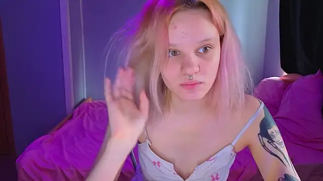 Elieiza xo online show from March 2026 09:31:02 AM