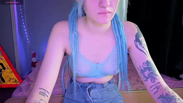 Snapshot of Elieiza_xo chatting on July 2026 09:06:02 AM Elieiza xo online show from July 2026 09:06:02 AM