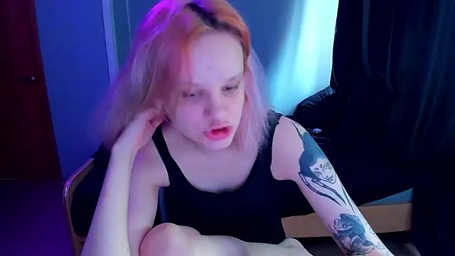 Elieiza xo online show from March 2026 09:02:01 AM