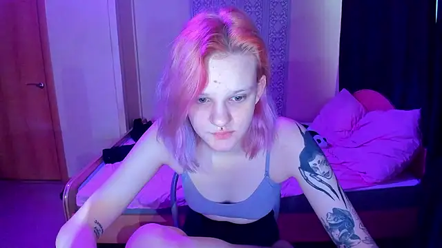 Elieiza xo online show from February 2026 09:19:01 AM