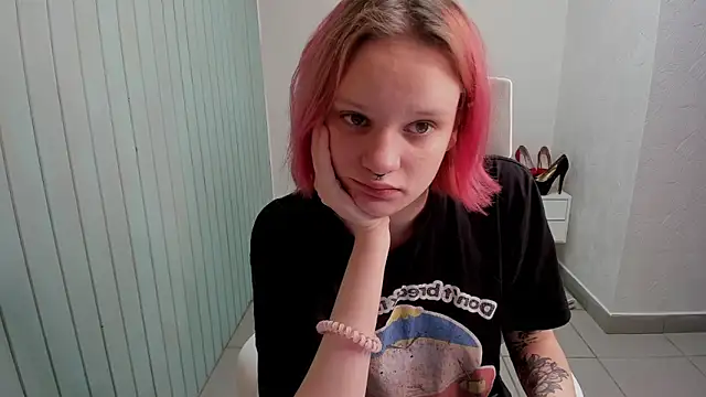 Snapshot of Elieiza_xo chatting on September 2025 04:05:01 AM Elieiza xo online show from September 2025 04:05:01 AM