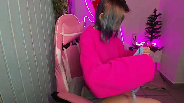 Elieiza xo online show from January 2026 09:37:02 AM