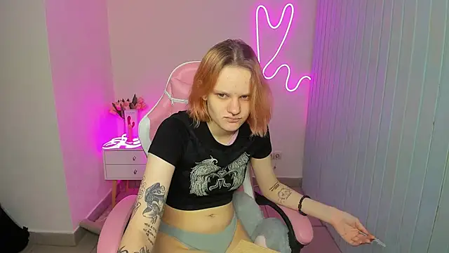 Snapshot of Elieiza_xo chatting on October 2025 08:55:02 AM Elieiza xo online show from October 2025 08:55:02 AM