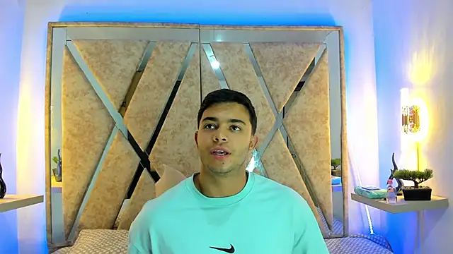 jayd muscle online show from November 2025 05:28:02 AM