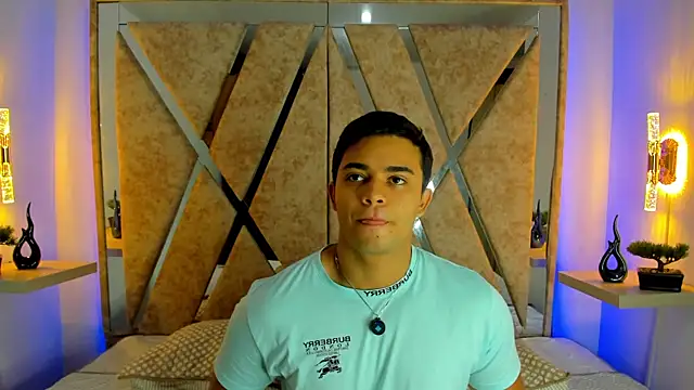 jayd muscle online show from October 2025 04:53:02 AM