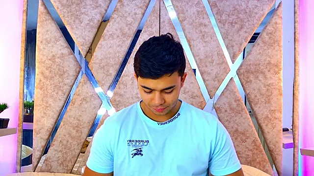 jayd muscle online show from January 2026 04:30:01 AM