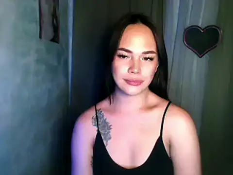 sweetsassyxx online show from April 2026 05:04:02 PM