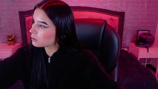 Natalie loffreda online show from February 2026 03:17:01 AM