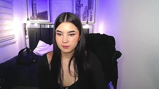 Snapshot of Natalie_loffreda chatting on April 2026 08:33:02 PM Natalie loffreda online show from April 2026 08:33:02 PM