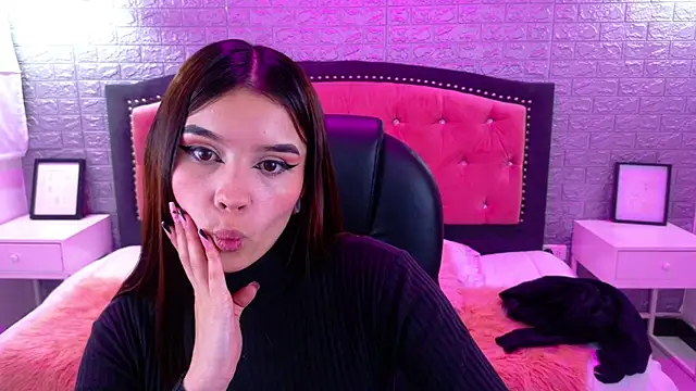 Natalie loffreda online show from October 2025 02:59:02 AM