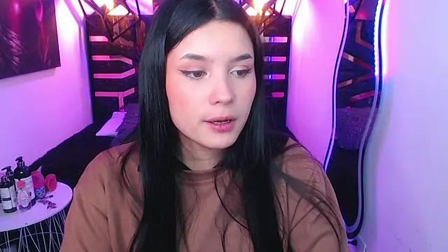 Snapshot of Natalie_loffreda chatting on May 2026 08:01:01 PM Natalie loffreda online show from May 2026 08:01:01 PM