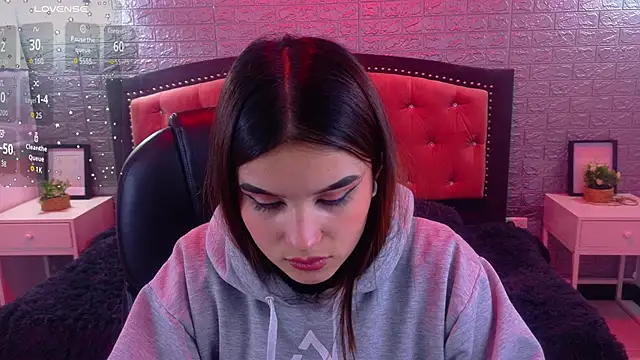 Natalie loffreda online show from November 2025 03:10:02 AM