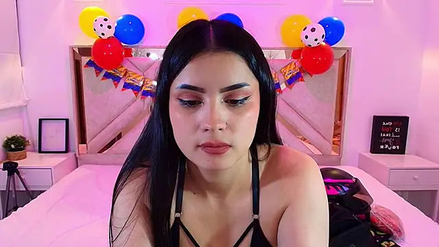 Snapshot of Natalie_loffreda chatting on July 2026 08:03:01 AM Natalie loffreda online show from July 2026 08:03:01 AM