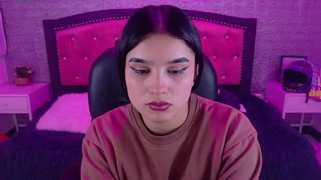 Natalie loffreda online show from February 2026 09:31:01 AM