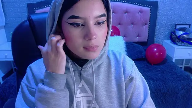 Natalie loffreda online show from February 2026 03:15:01 AM