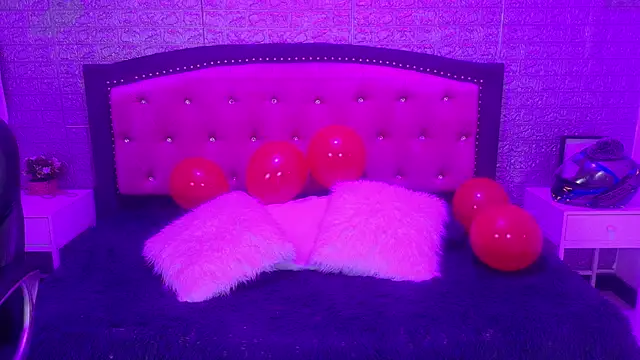 Natalie loffreda online show from February 2026 03:38:02 AM