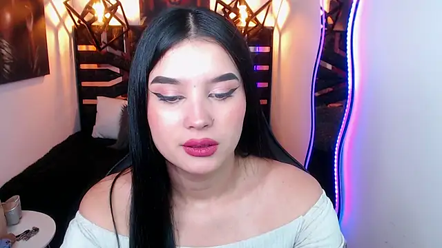 Snapshot of Natalie_loffreda chatting on April 2026 07:58:02 PM Natalie loffreda online show from April 2026 07:58:02 PM