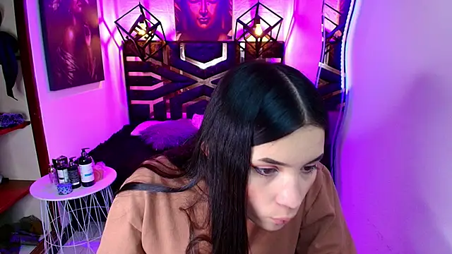 Snapshot of Natalie_loffreda chatting on June 2026 08:14:02 PM Natalie loffreda online show from June 2026 08:14:02 PM