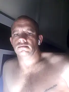 Lekewarmele online show from November 2025 02:05:01 AM