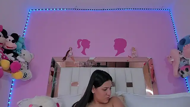 Emmy Rivas online show from October 2025 12:34:01 AM