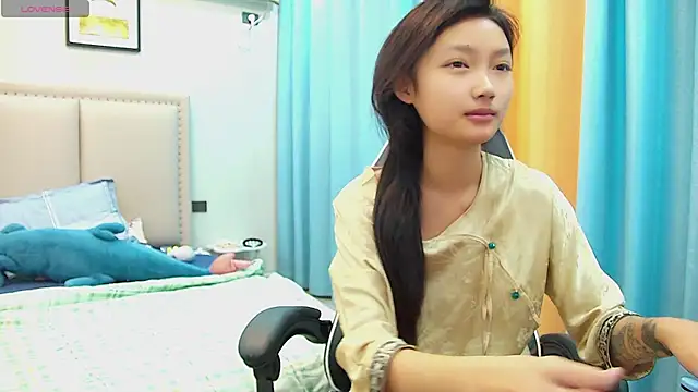 Snapshot of Safer-001 chatting on October 2025 09:22:01 AM Safer-001 online show from October 2025 09:22:01 AM