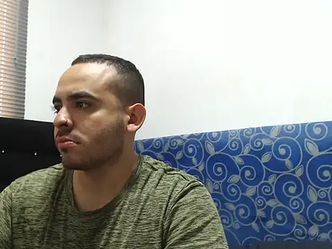 Ana ThiagoxX online show from February 2026 06:29:01 PM