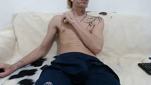 Dan jonson15 online show from November 2025 02:27:01 AM