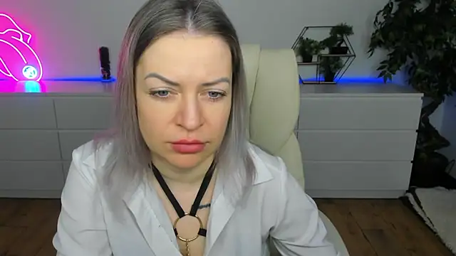 Anna Snows online show from March 2026 06:36:02 AM