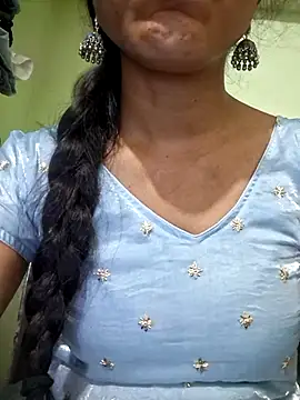 Snapshot of Telugu___Sexygirl___Naidu chatting on May 2026 05:11:01 AM Telugu Sexygirl Naidu online show from May 2026 05:11:01 AM