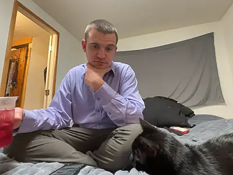 cumitted online show from December 2025 06:16:01 AM