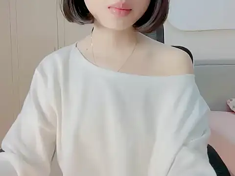 ggLovee online show from October 2025 01:04:01 AM