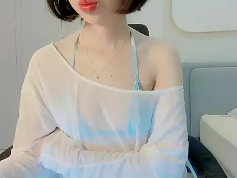 ggLovee online show from September 2025 10:38:02 PM