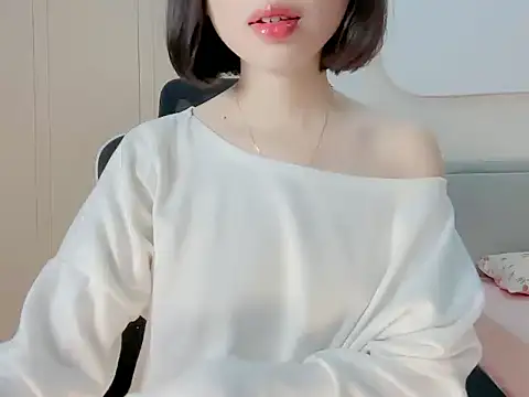 ggLovee online show from October 2025 09:49:02 PM