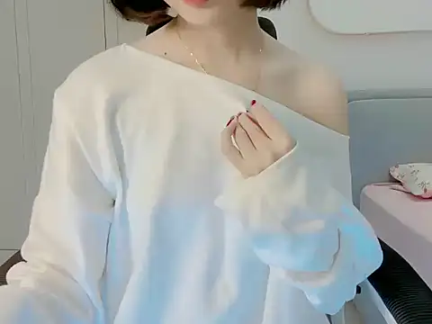 ggLovee online show from October 2025 11:23:02 AM